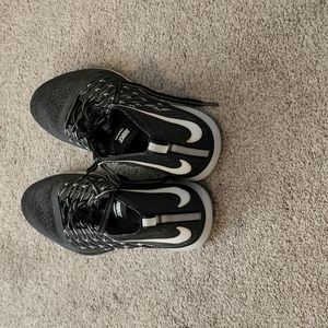 Nike flyknit trainers